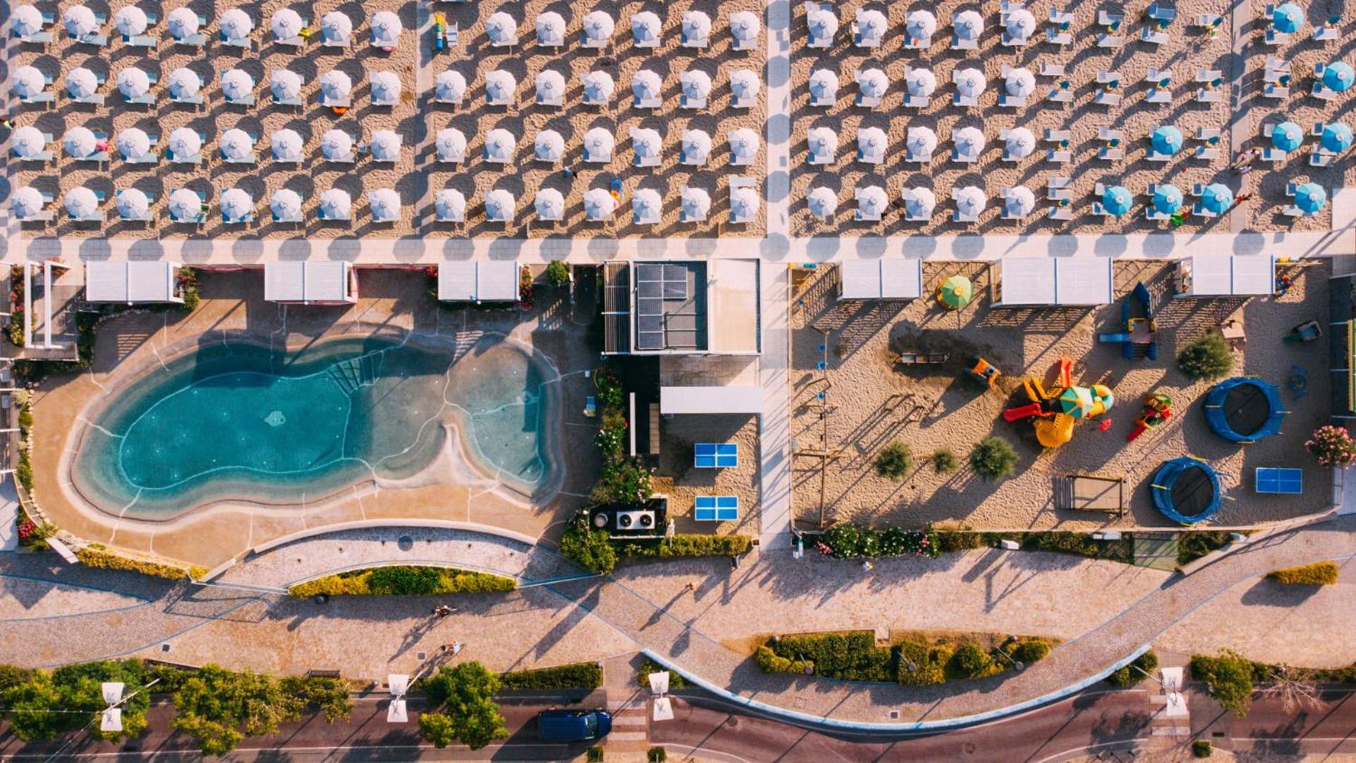 Hotel International Direttamente Sulla Sabbia Misano Adriatico Bagian luar foto